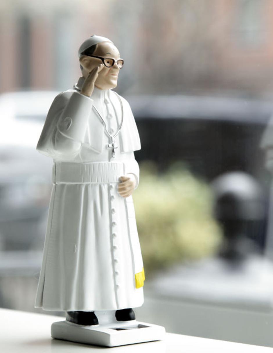 Figura solar Papá 3